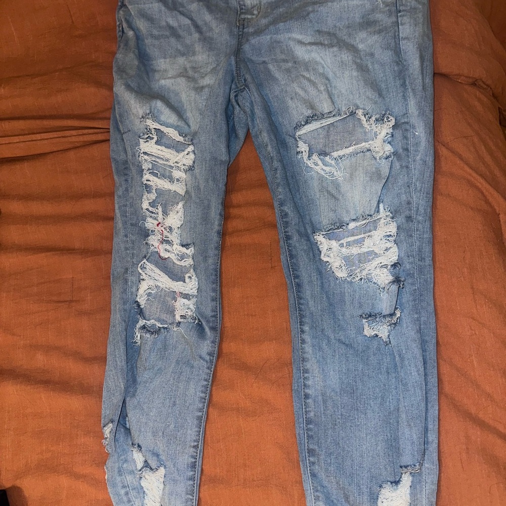 American Eagle Distressed Blue Women's Jeans